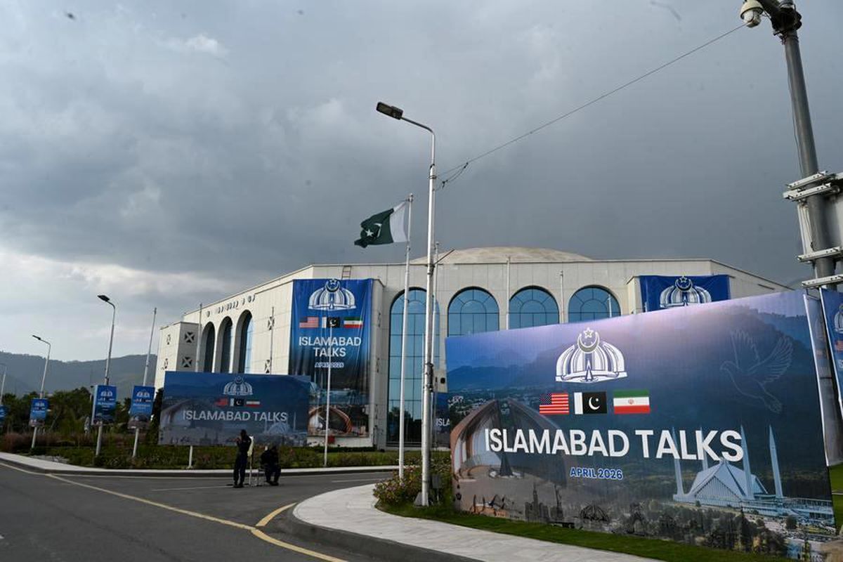 ABD ve İran Heyetleri İslamabad’da Yeniden Müzakere İçin Hazır